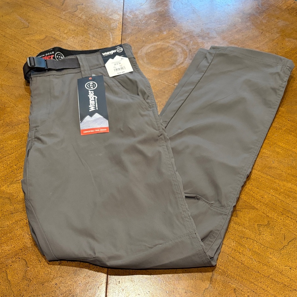 Wrangler Men's Gray Performance Convertible Trail Joggers